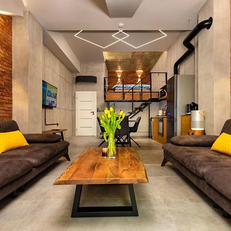Ferienwohnung Industrial-Style 2Bd Loft With Parking Spot By Flat Mаnager Plowdiw Exterior foto
