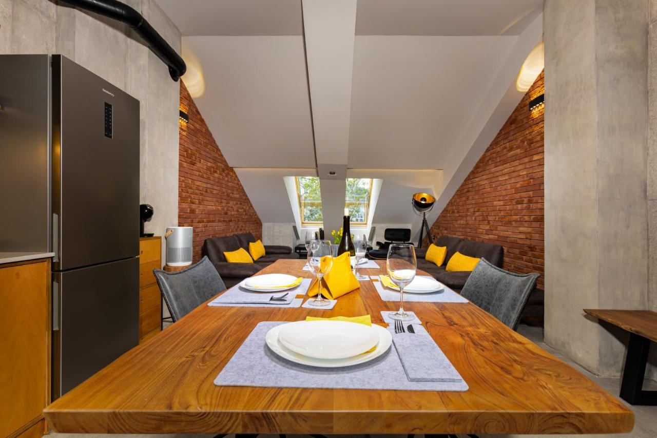 Ferienwohnung Industrial-Style 2Bd Loft With Parking Spot By Flat Mаnager Plowdiw Exterior foto